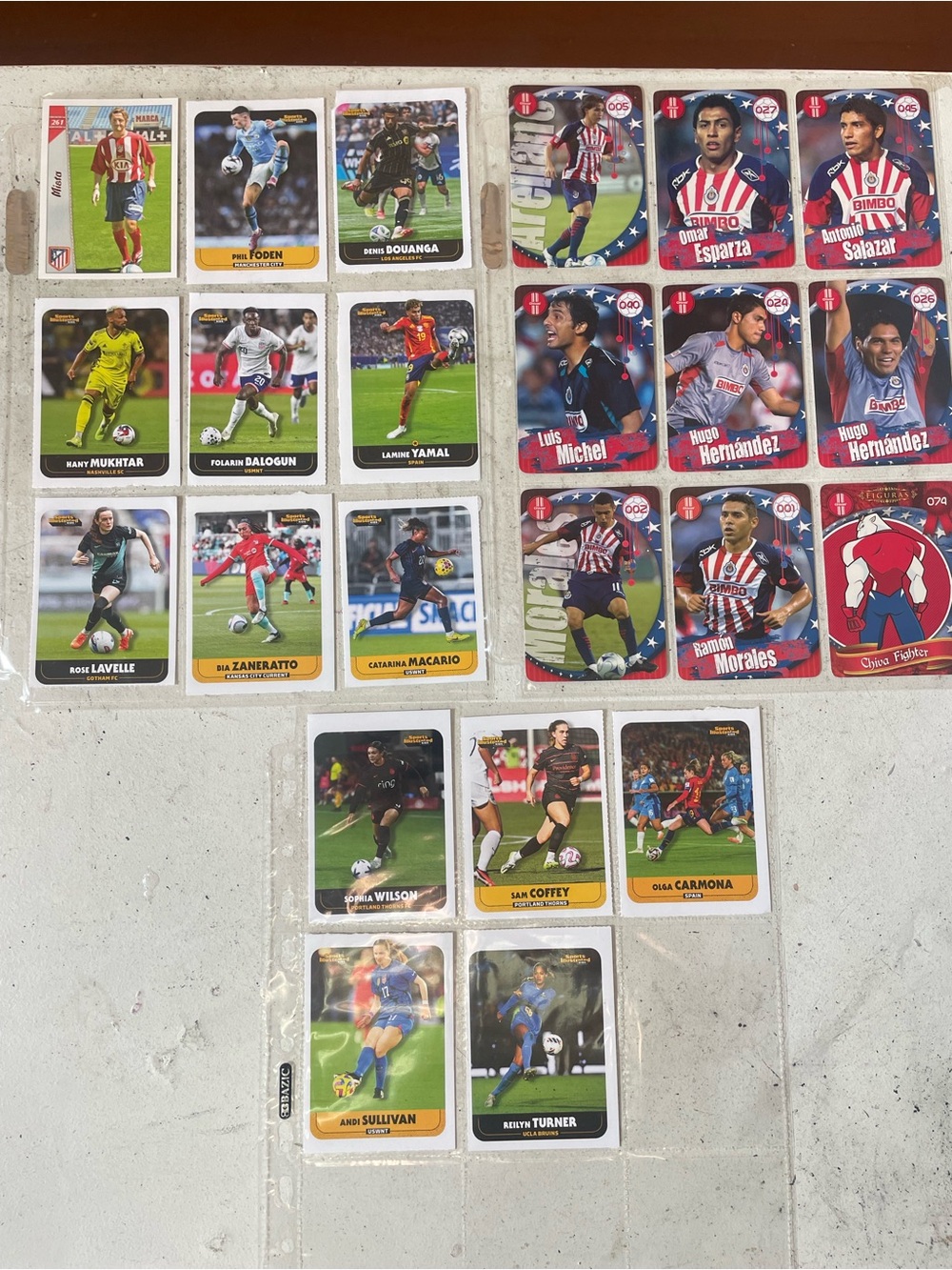 Kids Soccer Trading Card Lot - Mixed Teams